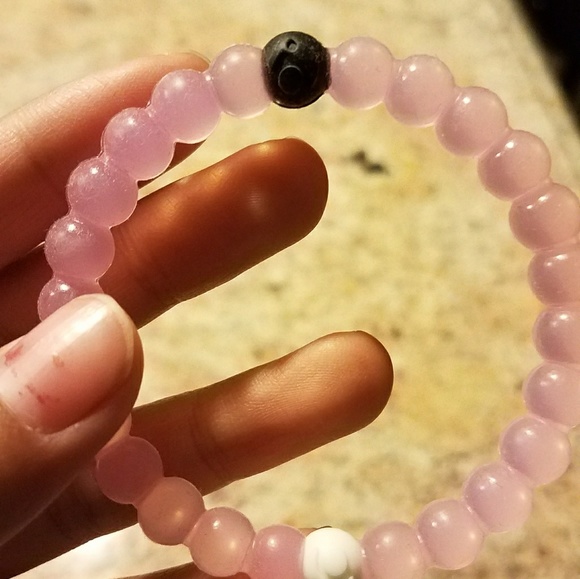 pink lokai - Picture 3 of 3
